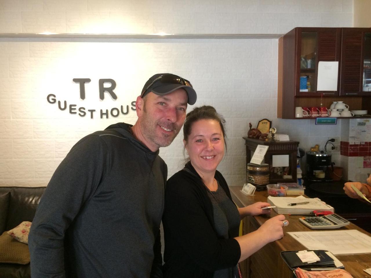 Tr 2*